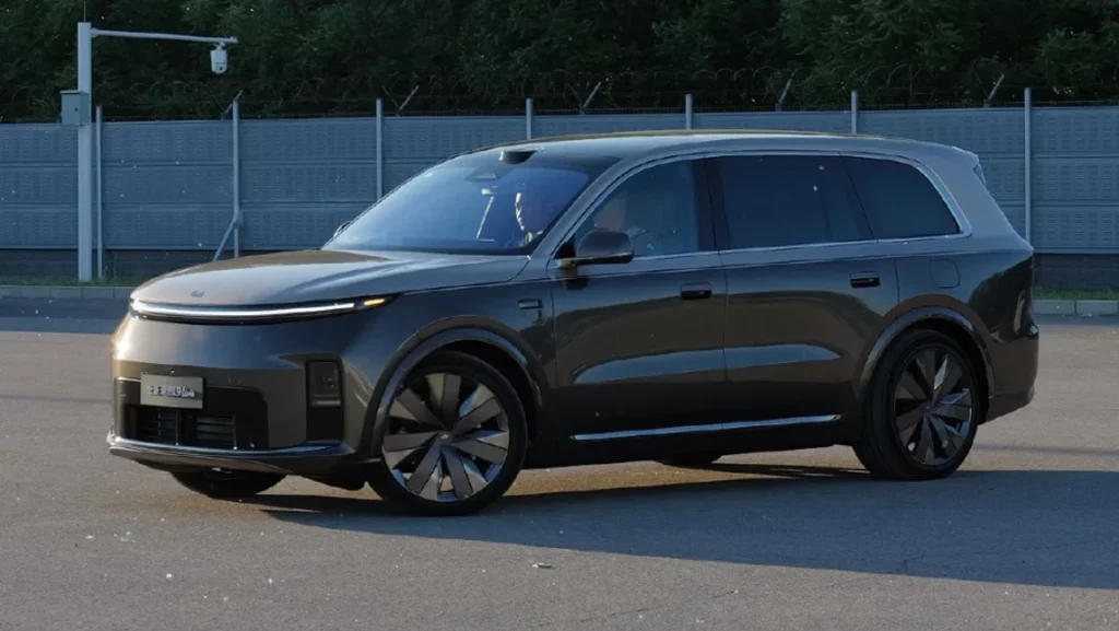 У Li Auto L9 увеличили интервал техобслуживания двигателя до трех лет. Как это удалось